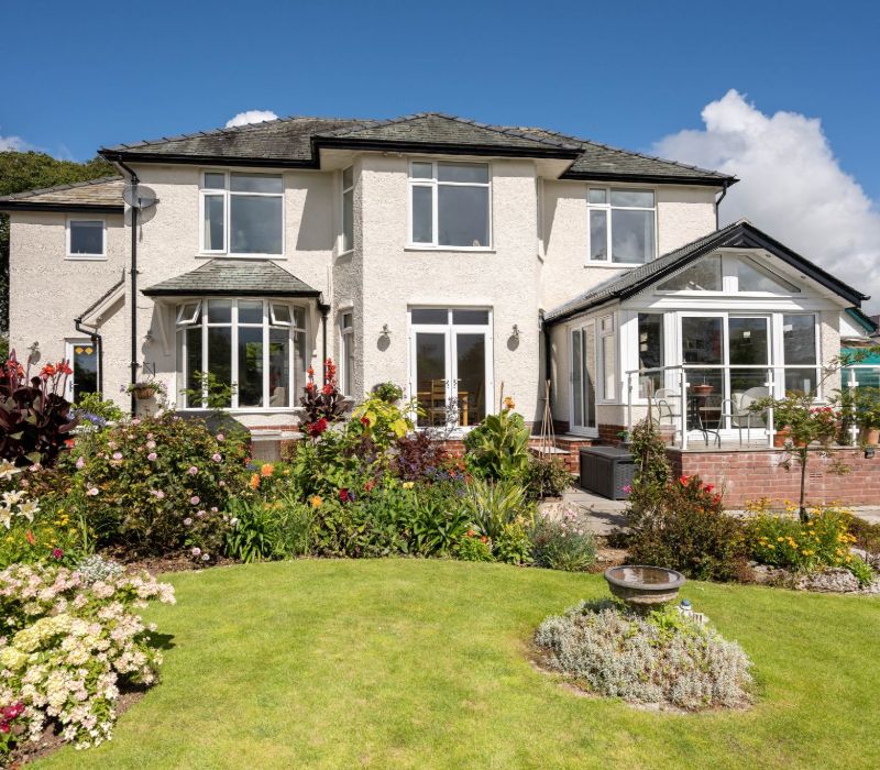 https://thw.develop4.propertystream.co/content/uploads/2021/06/Type-of-property-Grange-1-1.jpg