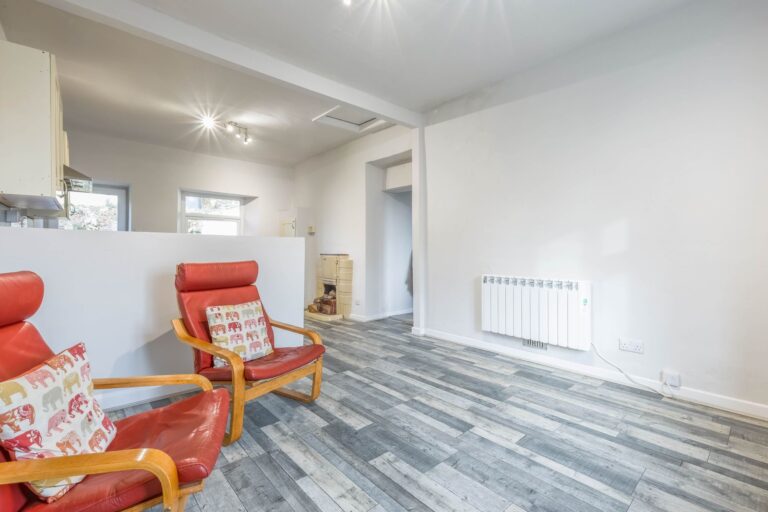 Ashwood Kents Bank Road Image