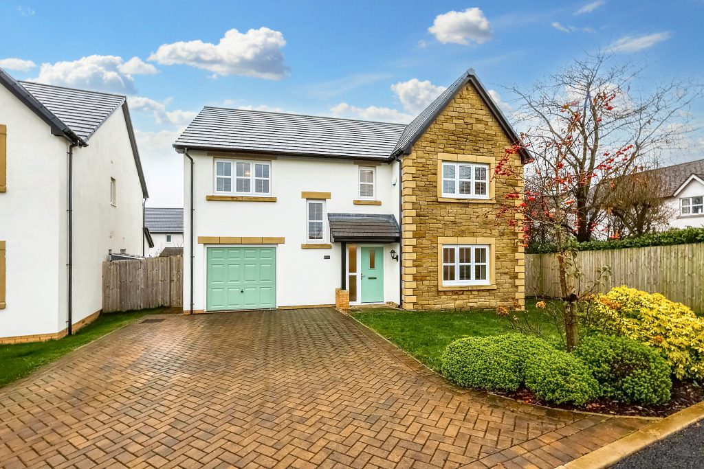 Wakefield Drive Image 0