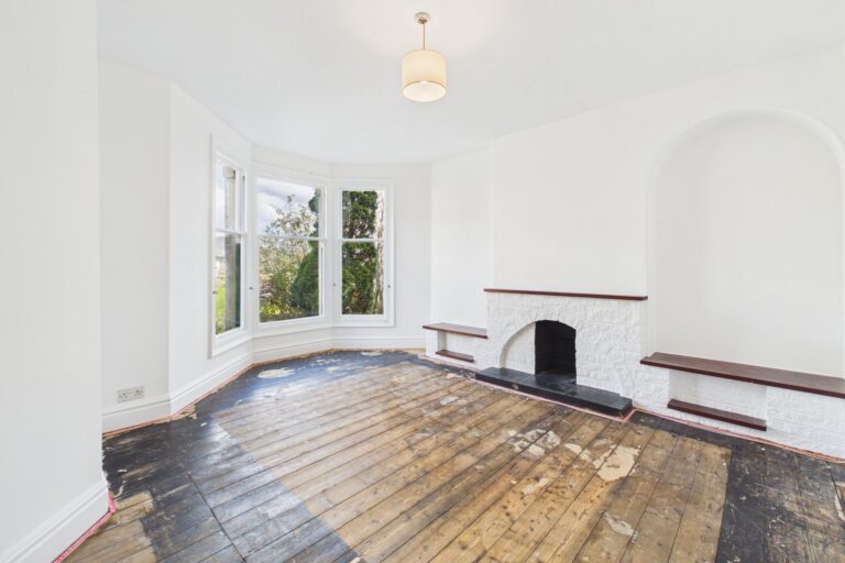 32a Windermere Road Image